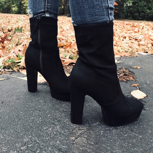 A Mermaid's Epiphany Shoes - 🆕Brooklyn | Black Platform Bootie